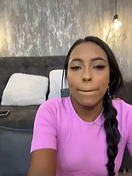 Chatroom en direct de Alahia_Betancurr