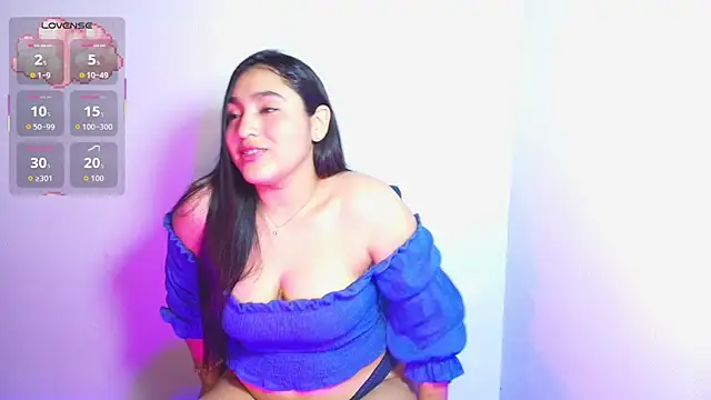 חדר צ'אט בשידור חי של Lya_dubois_