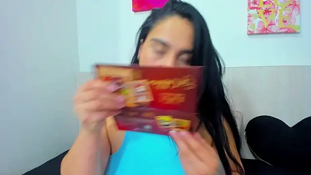 Gaby_Taylor লাইভ চ্যাট রুম