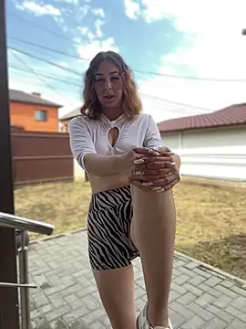 Chat soba uživo modela LynaFrost