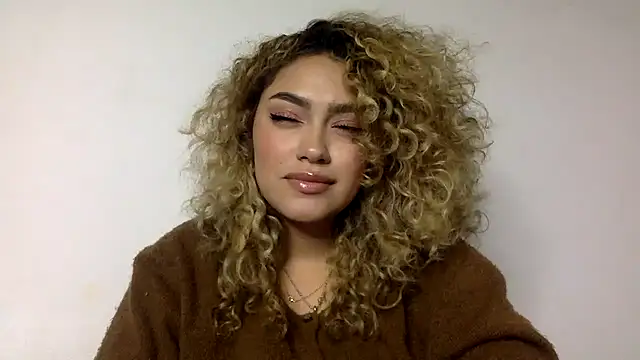 Živá chatovací místnost Maddy_Beluci