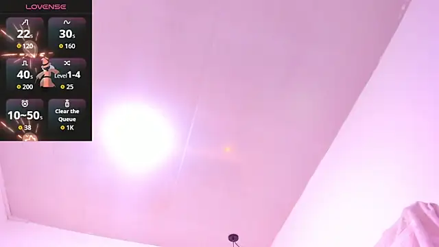 חדר צ'אט בשידור חי של Raven_love