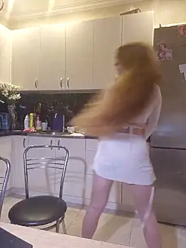 חדר צ'אט בשידור חי של LanaBananaa_