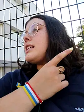 sari237 Cameră chat live
