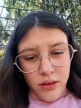 sari237 Cameră chat live