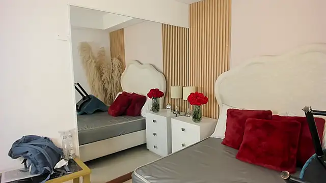 rebeca_taylor: δωμάτιο απευθείας συνομιλίας