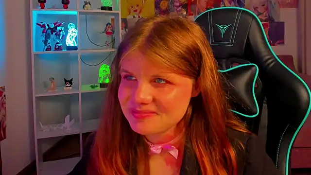 חדר צ'אט בשידור חי של ChloeHalses