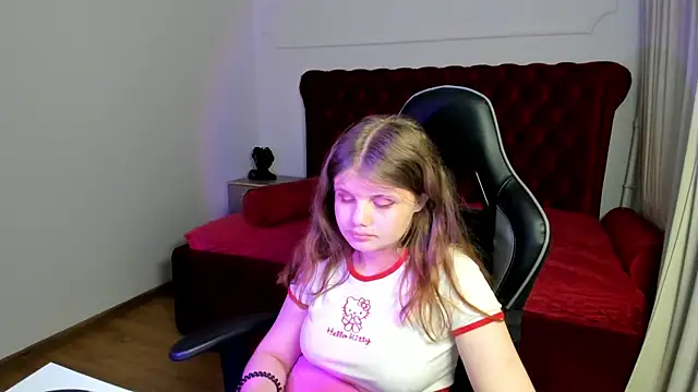 ChloeHalses 실시간 채팅방