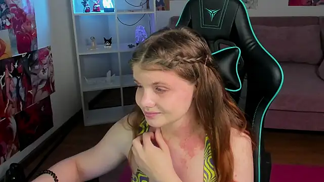 ChloeHalses live-chat rom