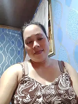 May_Bombs' Live Chat Room