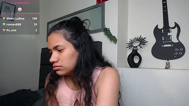Živá chatovací místnost Julieta_Parker