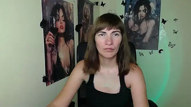 חדר צ'אט בשידור חי של Rosalinda_ro
