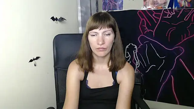 Rosalinda_ro – Naživo chatovacia miestnosť