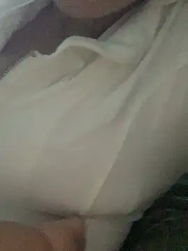 Suzu_xx01 élő chatszobája