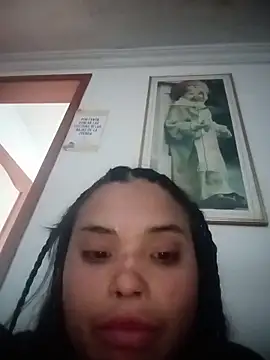Maggyx Adlı Modelin Canlı Sohbet Odası