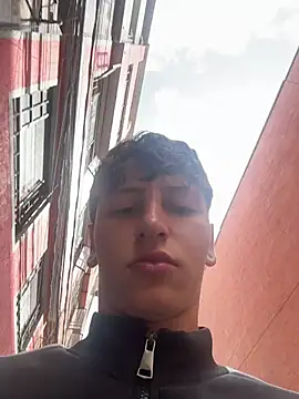 ARON_LUXX 网络视讯表演