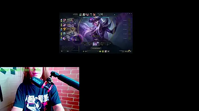 Živá chatovací místnost SpicyGirl77
