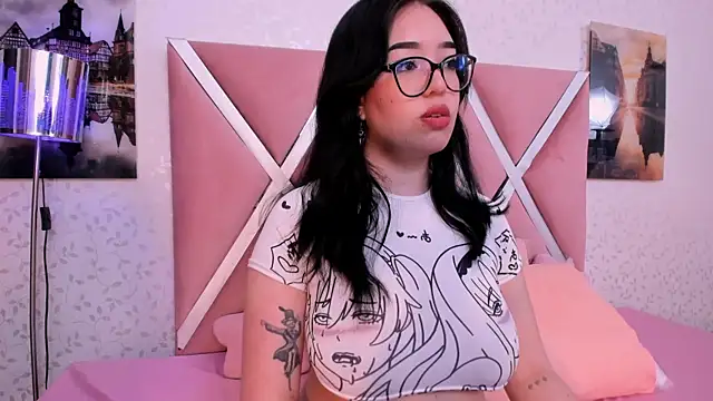 غرفة دردشة ninameduxx المباشرة