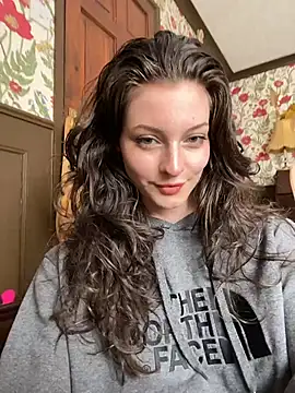 meesey Adlı Modelin Canlı Sohbet Odası