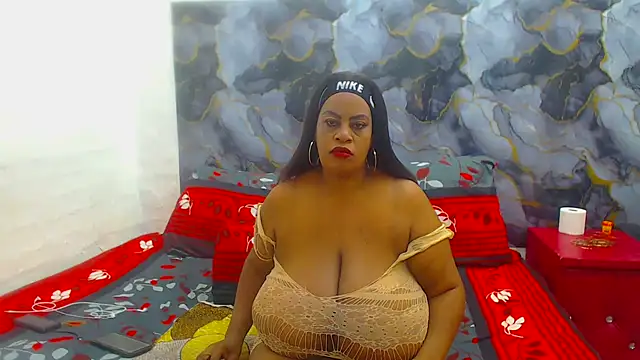 MatureTemptress' Live Sex Cam Show