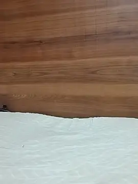 Živá chatovací místnost atisa_