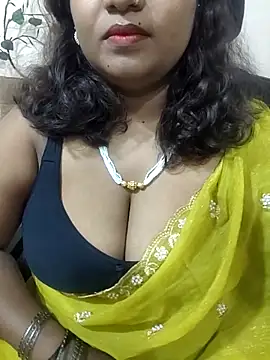Lovely_silk's Live Chat Room