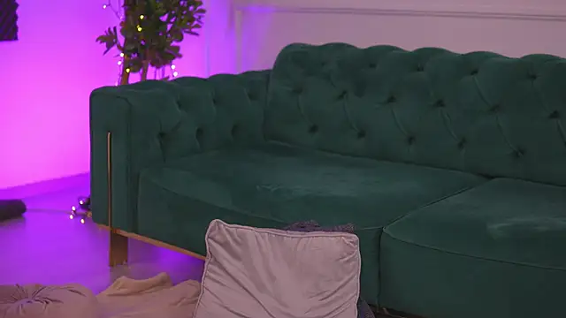 ExoticTala's Live Chat Room