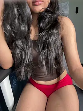 חדר צ'אט בשידור חי של godessoflust