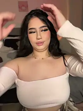 Sala de chat en directo de Sofiia_Vegaa
