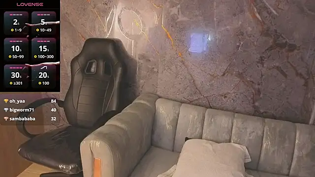 rox_luxury_tf – Naživo chatovacia miestnosť