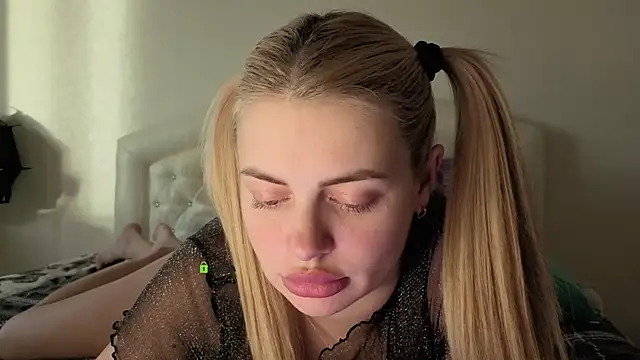 ShamlesssAdell Cameră chat live