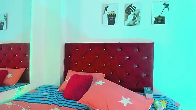 Madison_Rosee Adlı Modelin Canlı Sohbet Odası