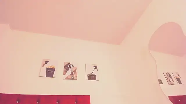 Madison_Rosee – Naživo chatovacia miestnosť