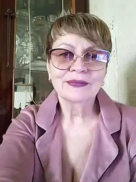 חדר צ'אט בשידור חי של SophieBurns