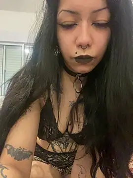 MadameSuccubus Adlı Modelin Canlı Sohbet Odası