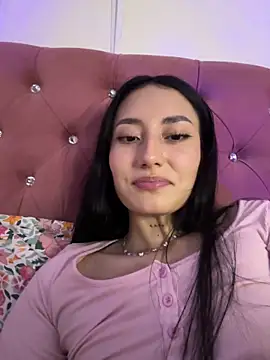 Lis_peach's Live Chat Room