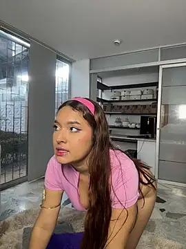 Sala de chat ao vivo de Emily_Harpeer
