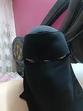 Warda_Egy Adlı Modelin Canlı Seks Kamerası Şovu
