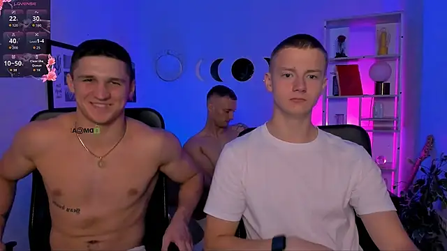 Seks show uživo modela emmanuel_shine na kameri