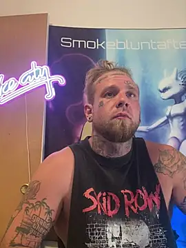 Smokebluntafterblunt Show Webcam