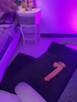 غرفة دردشة Wen_01 المباشرة