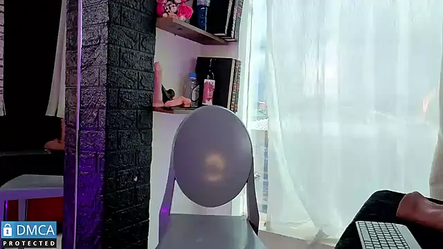 sandra_rey_ – Naživo chatovacia miestnosť