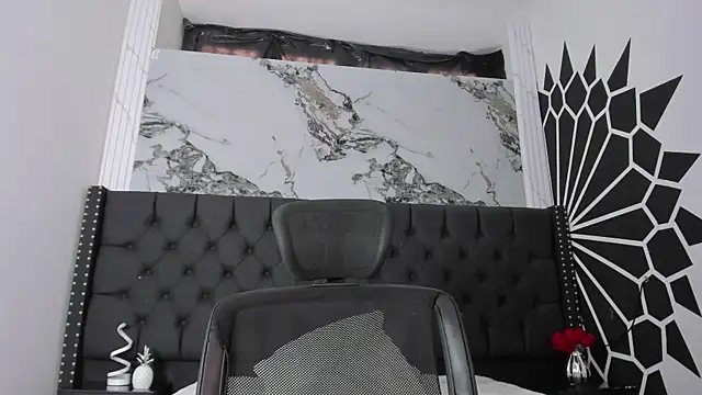 lorraineHunter – live chatrum