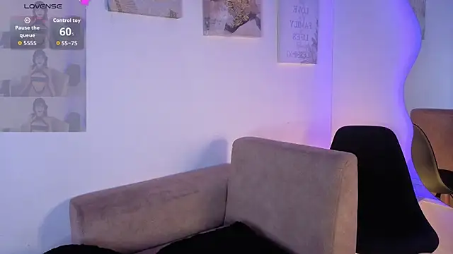 Živá chatovací místnost Scarlett_Walker05