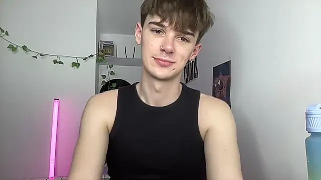 YourMilkyGuy 라이브 섹스 캠 쇼