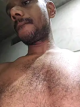 Daddyishere_19 Show Webcam