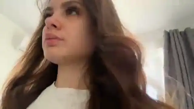 VennieMiramontezのライブチャットルーム