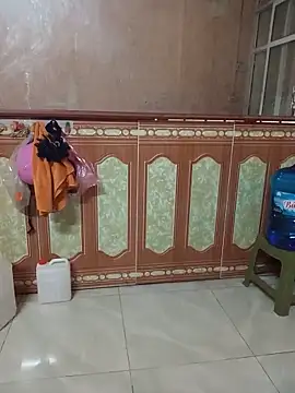 aiai220 Adlı Modelin Canlı Sohbet Odası
