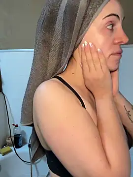 Živá chatovací místnost Roxysophie