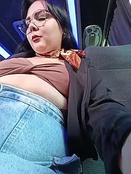 Juliet_elaryのライブチャットルーム